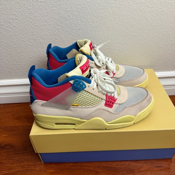 Union LA x Air Jordan 4 Retro Guava Ice Size 10.5 - Picture 4 of 9